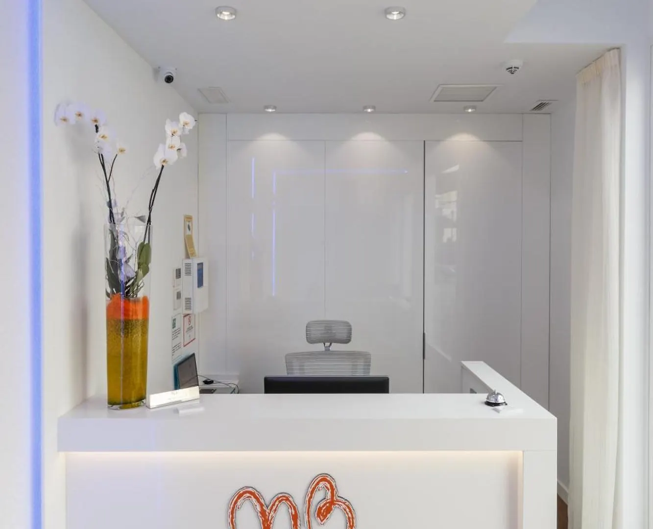 Tuhillo 1I Menyber Apartment Nerja 0*,